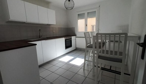 Logement �tudiant T3 &agrave; Saint Maime (04300)