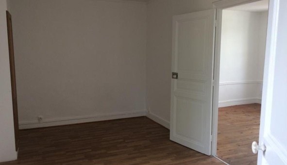 Logement tudiant T3 à Saint Mamms (77670)