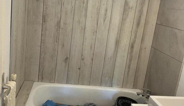 Logement tudiant T3 à Saint Martin d'Hres (38400)