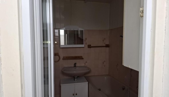 Logement tudiant T3 à Saint Martin d'Hres (38400)
