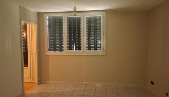 Logement tudiant T3 à Saint Martin d'Hres (38400)