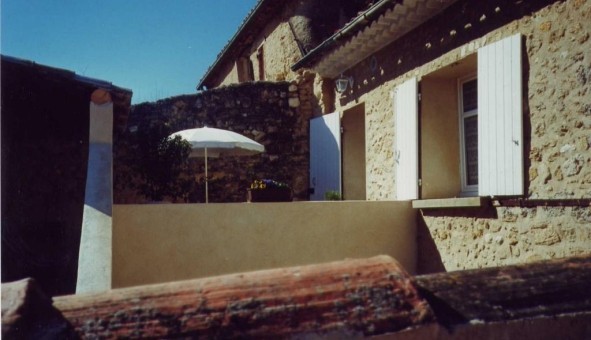 Logement tudiant T3 à Saint Martin de la Brasque (84760)