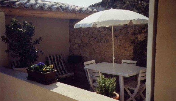 Logement tudiant T3 à Saint Martin de la Brasque (84760)