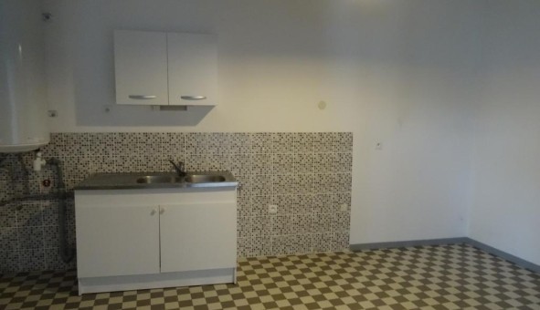 Logement tudiant T3 à Saint Priest Taurion (87480)