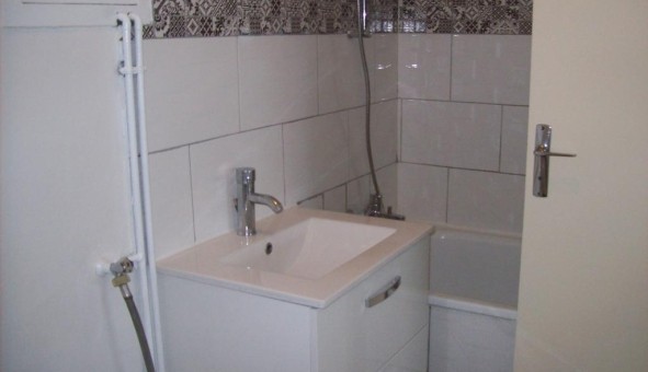 Logement tudiant T3 à Saint Priest (69800)