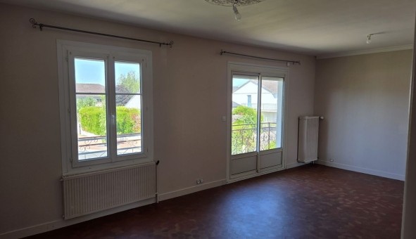 Logement �tudiant T3 &agrave; Saint Pryv� Saint Mesmin (45750)