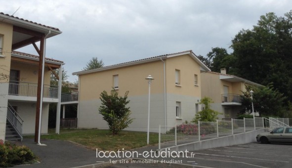 Logement tudiant T3 à Saint Quentin de Baron (33750)