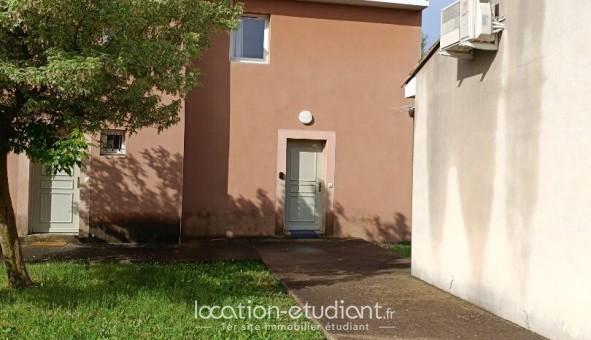 Logement tudiant T3 à Saint Saturnin ls Avignon (84450)