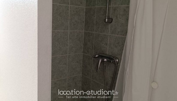 Logement tudiant T3 à Saint Saturnin ls Avignon (84450)