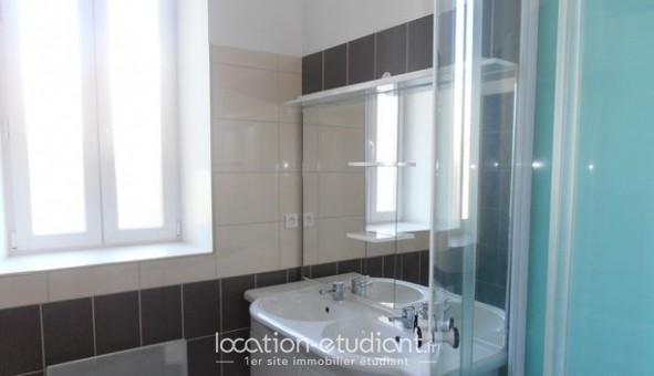 Logement tudiant T3 à Saint Seurin de Cursac (33390)