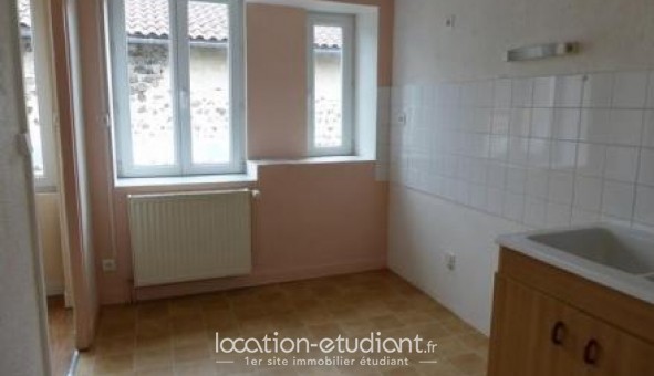 Logement tudiant T3 à Saint Vincent (43800)