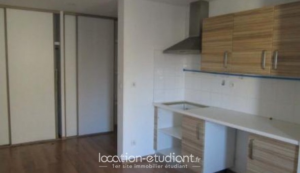 Logement tudiant T3 à Saint Zacharie (83640)