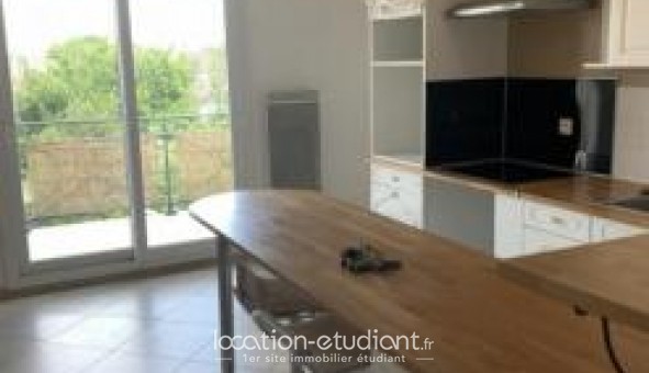 Logement tudiant T3 à Sainte Genevive des Bois (91700)