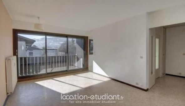 Logement tudiant Location T3 Vide Sallanches (74700)
