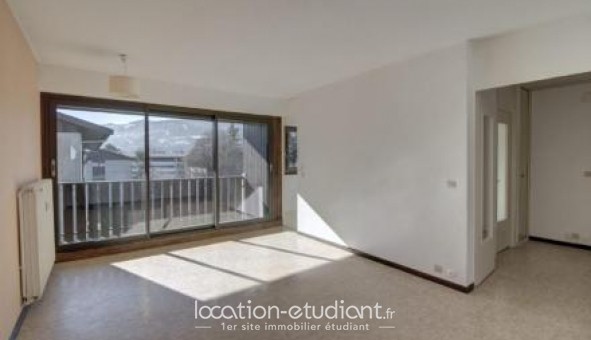 Logement tudiant T3 à Sallanches (74700)