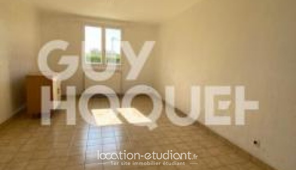 Logement tudiant T3 à Saussay (28260)