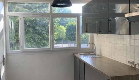 Logement tudiant T3 à Savigny sur Orge (91600)