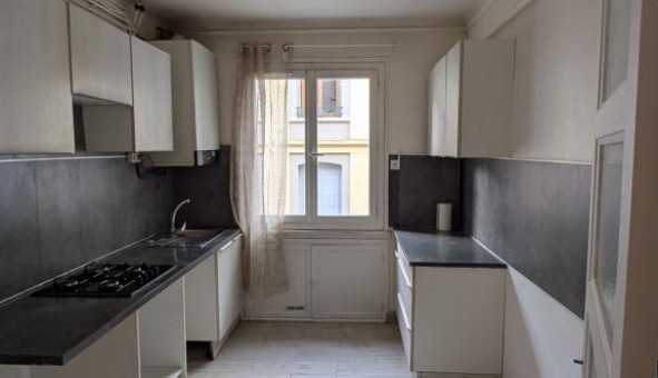 Logement tudiant T3 à Sedan (08200)