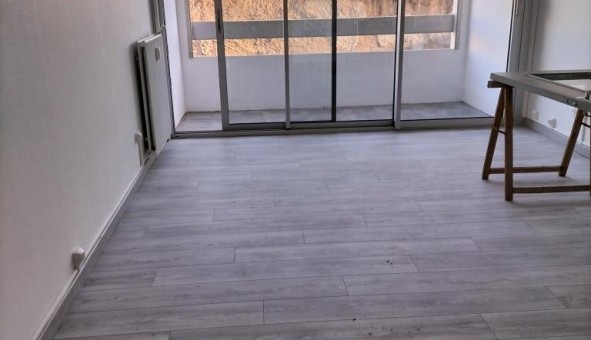 Logement tudiant Location T3 Vide Sedan (08200)