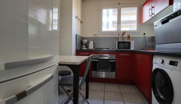 Logement tudiant T3 à Sedan (08200)