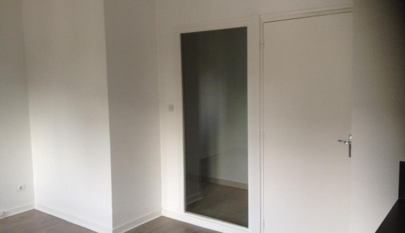 Logement tudiant T3 à Sedan (08200)
