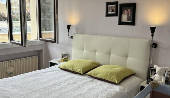 Logement tudiant T3 à Sedan (08200)