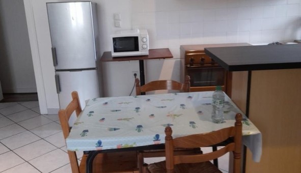 Logement tudiant T3 à Sedan (08200)