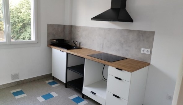 Logement tudiant Location T3 Vide Sedan (08200)