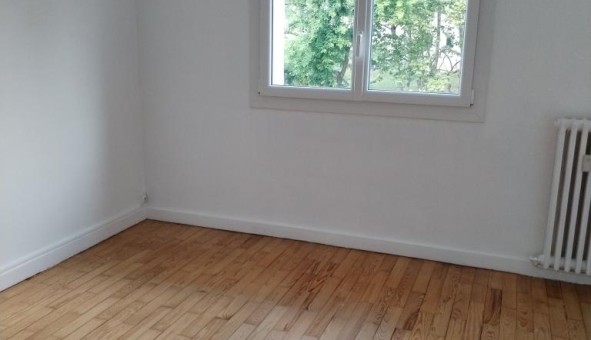 Logement tudiant T3 à Sedan (08200)