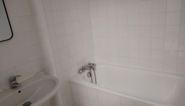 Logement tudiant T3 à Sedan (08200)