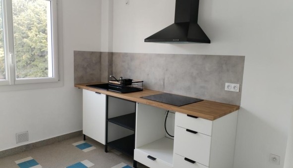 Logement tudiant T3 à Sedan (08200)