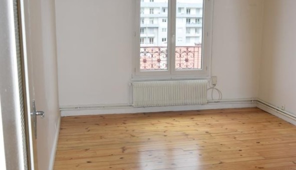 Logement tudiant Location T3 Vide Sedan (08200)