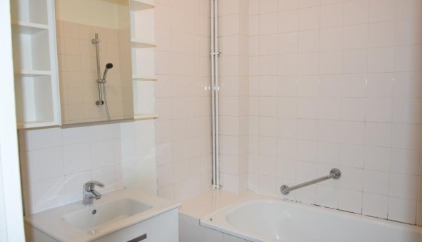 Logement tudiant T3 à Sedan (08200)