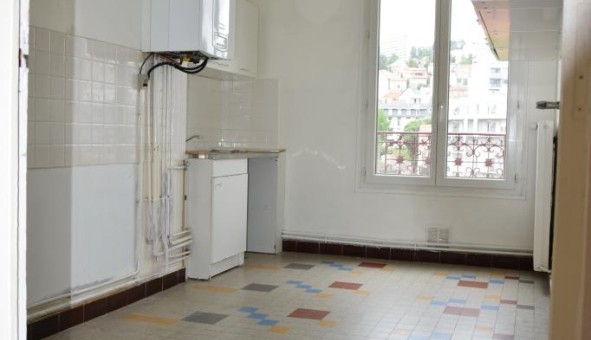 Logement tudiant T3 à Sedan (08200)