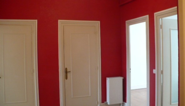 Logement tudiant Location T3 Vide Sedan (08200)
