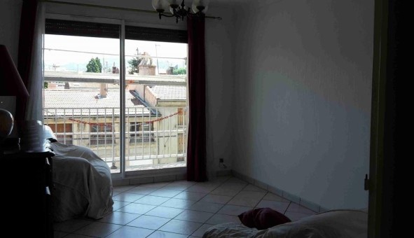 Logement tudiant Location T3 Vide Sedan (08200)