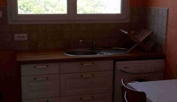 Logement tudiant T3 à Sedan (08200)