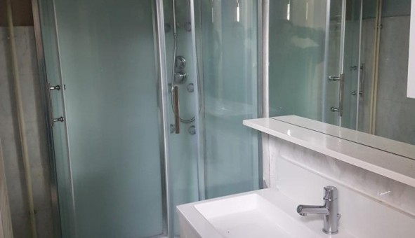 Logement �tudiant T3 &agrave; Sedan (08200)