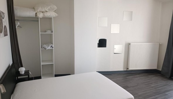 Logement �tudiant T3 &agrave; Sedan (08200)