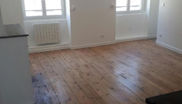 Logement �tudiant T3 &agrave; Sedan (08200)