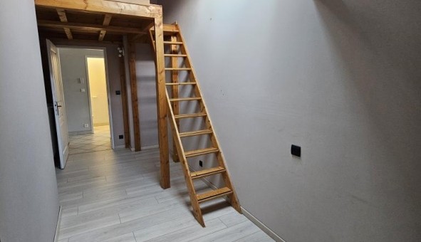 Logement �tudiant T3 &agrave; Sedan (08200)