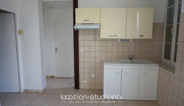 Logement tudiant T3 à Sens (89100)