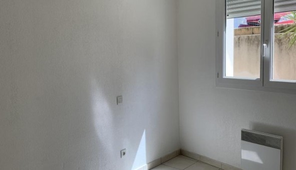 Logement tudiant T3 à Ste (34200)