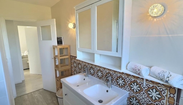 Logement tudiant T3 à Ste (34200)