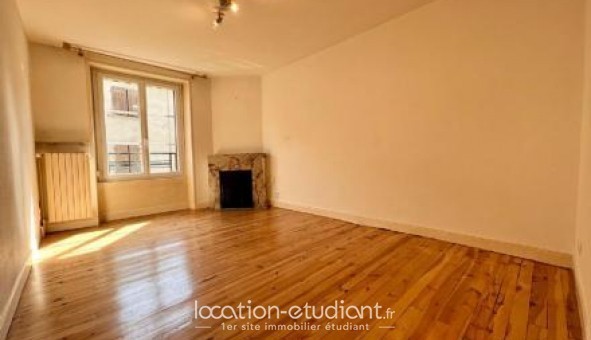 Logement étudiant T3 à Sévérac le Château (12150)