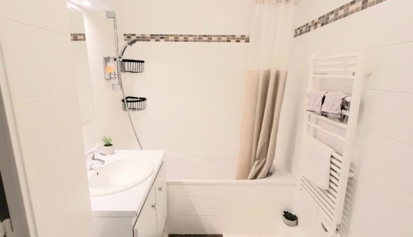 Logement tudiant T3 à Seythenex (74210)