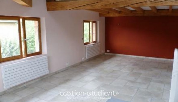 Logement tudiant T3 à Sillans (38590)