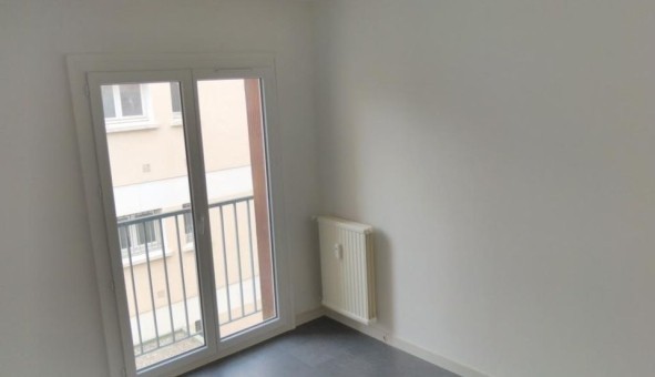 Logement �tudiant T3 &agrave; Six Fours les Plages (83140)