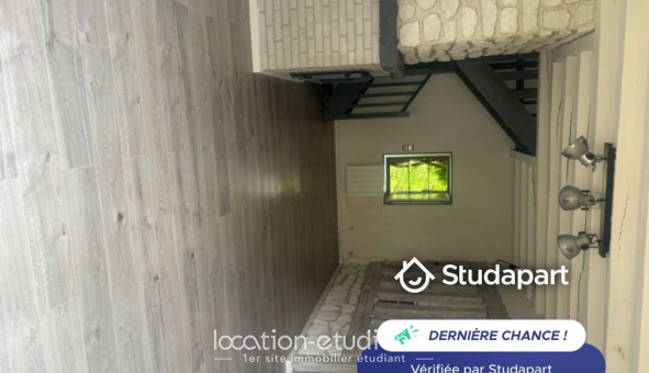 Logement tudiant T3 à Sonchamp (78120)