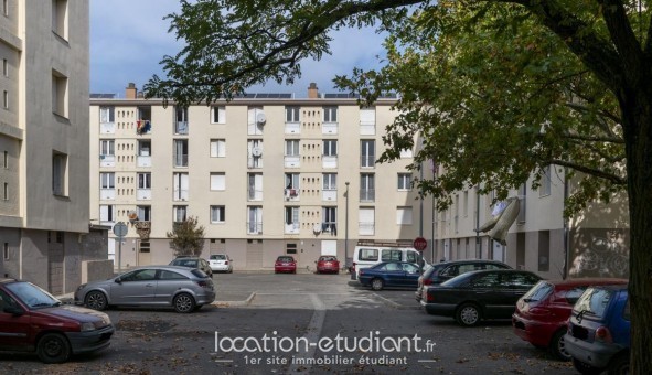 Logement tudiant T3 à Sorgues (84700)